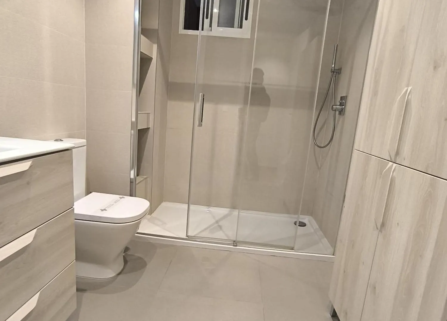 Chamartin City Rooms - Cozy Stay In Central Madrid 0*,