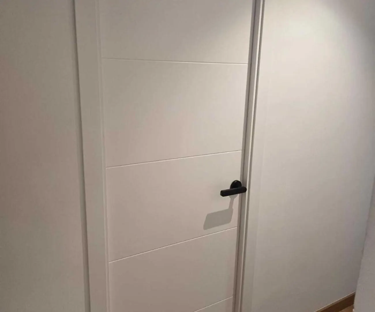 Chamartin City Rooms - Cozy Stay In Central Madrid Apartment